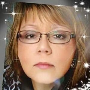 Meet your Posher, Gina